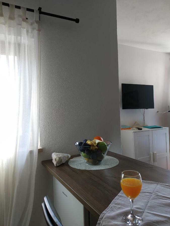 Apartments Kupine Bol Exterior photo
